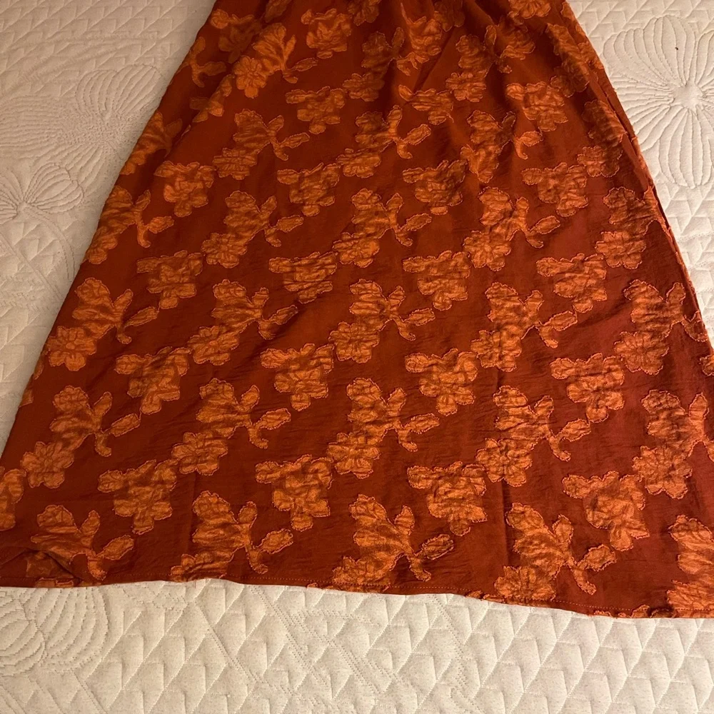 Elegant Floral A-Line Skirt in Orange - Picture 2 of 8